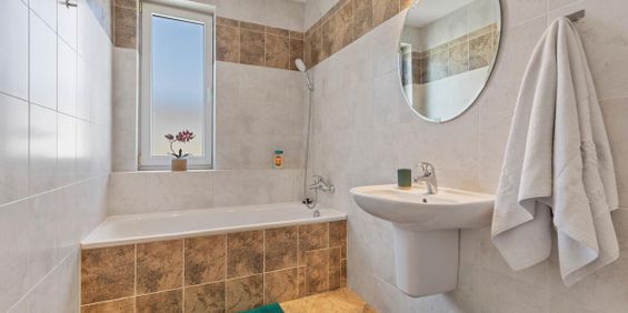 Prenájom 2,5 izbového bytu 65 m2 terasa Gorkého Staré Mesto – Fotografia 3