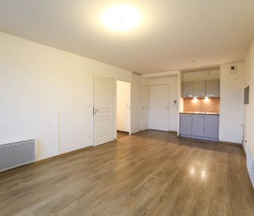 Location Appartement 2 pièces 39m² FRANQUEVILLE ST PIERRE 76520 - Photo 2