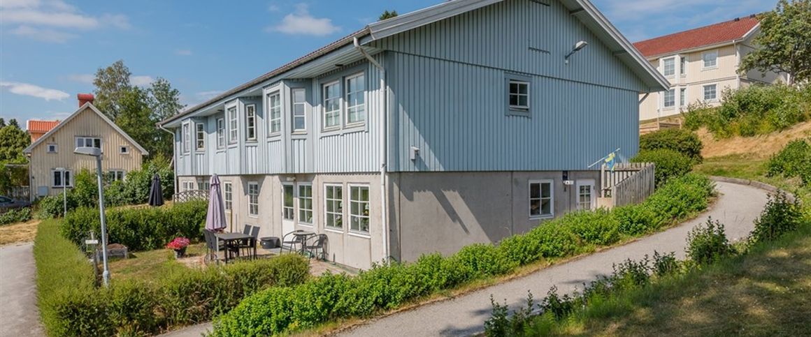 Radhusvägen 18 - Photo 1