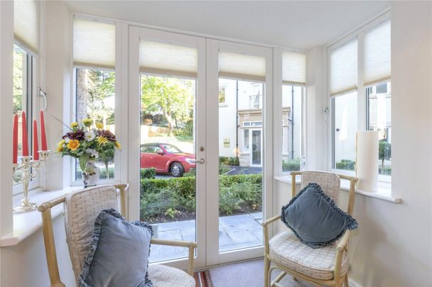 Stratton Place, - Photo 1