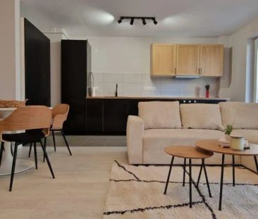 Apartament cu doua camere de inchiriat la Maurer - Fotografie 2