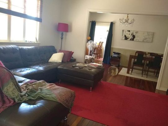 Mount Gravatt East - Photo 1