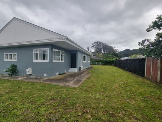 9 Foster Street, Taita Wellington 5011 - Photo 1