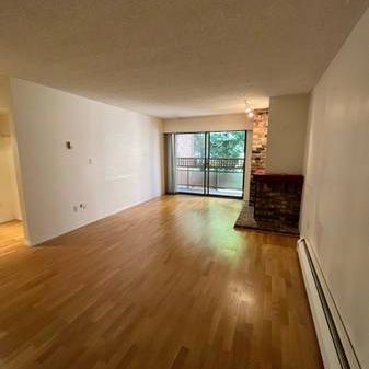 2 bedroom condo in Kerrisdale - Photo 1