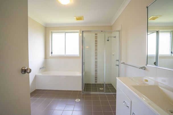 Stunning Family Home in Fletcher - Photo 1