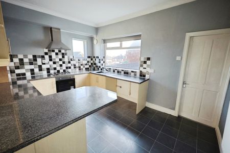 2 bedroom House To Let - Photo 4