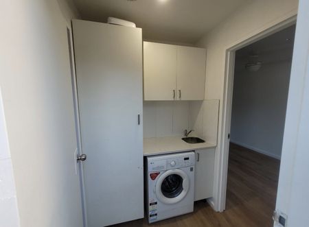 2B/9 Aherin Street, Morwell, VIC - Photo 3