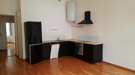 Appartement T3 à louer Dinan - 66 m² - Photo 2