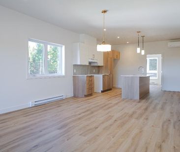 5 1/2 condo locatif neuf - Photo 3