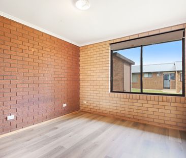 Your Perfect Blend of Comfort, Simplicity, and Location - Photo 1