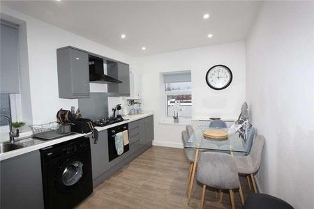 South Parade, Whitley Bay, NE26 - Photo 5