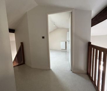 Location Appartement 3 pièces 77m² AGEN 47000 - Photo 4