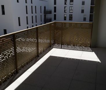 location Appartement T3 DE 62.1m² À BORDEAUX - Photo 1