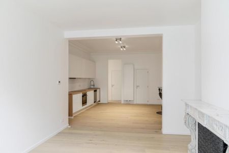 Riante herenwoning in hartje Ledeberg met grote tuin en 5 slaapkamers - Photo 2