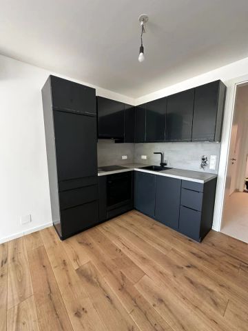 Luxury Living! maßgefertigte Tischlerküche! elektrische Rollos! inkl. Klima! U2! - Foto 4