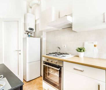 Wonderful single room with balcony in Via Degli Astri - Inganni - Photo 6