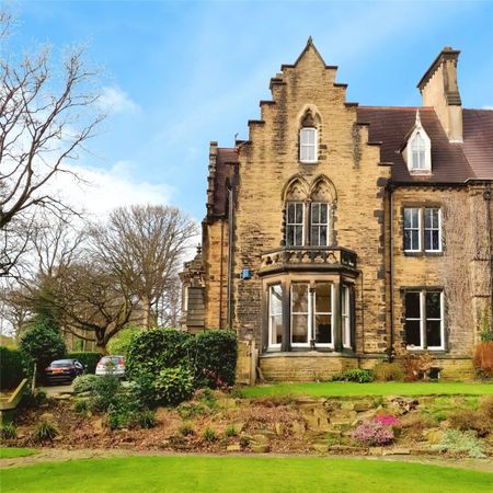 Edgerton Road, Edgerton, Huddersfield, HD1 - Photo 2