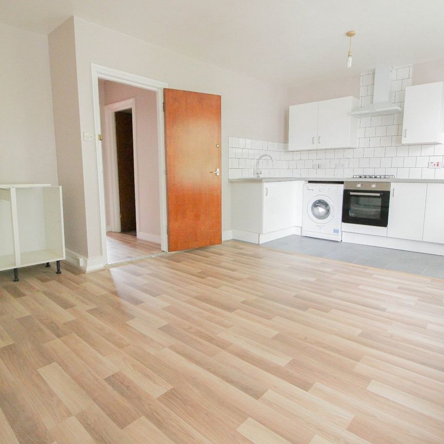 1 Bed Flat, Stamford Hill, N16 - Photo 1