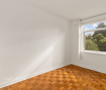 Freshly Painted Retreat with Huge Private Terrace - Photo 3