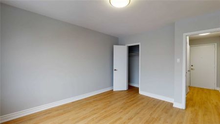 For Lease - 31 Clearview Heights Unit# 111, Toronto, Ontario - Photo 4