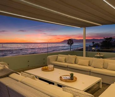 6 bedroom luxury Villa for rent in Marbella, Andalusia - Photo 6