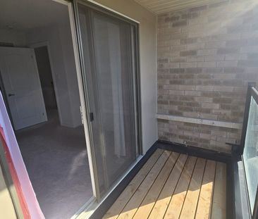 For Lease - 1992 Cameron Lott Crescent, Oshawa, Ontario - Photo 5