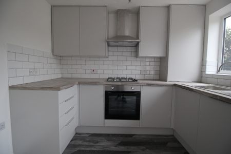 Fantastic 2 bedroom property To Let close to the centre of Garstang. - Photo 4