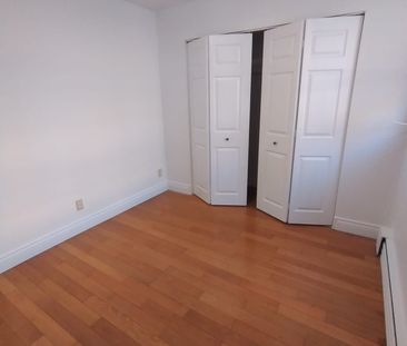 For Lease - 30 Annapearl Court Unit# Apt. 1, Toronto, Ontario - Photo 3