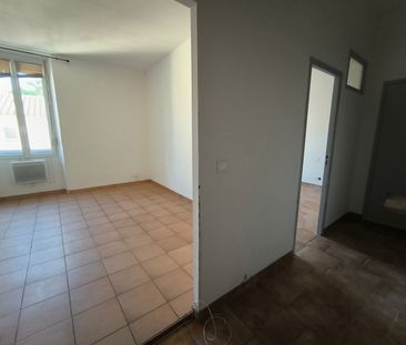 Location appartement 2 pièces, 51.76m², Lézignan-Corbières - Photo 4