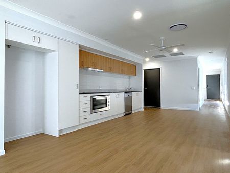 Modern, Disable Friendly Home - Photo 5