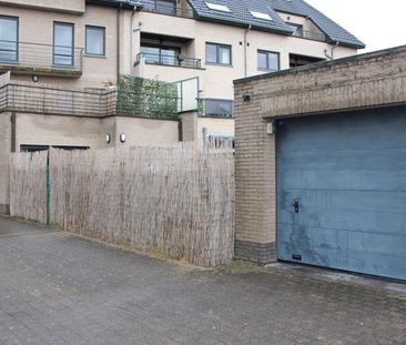 Appartement met tuin en garage. - Photo 3