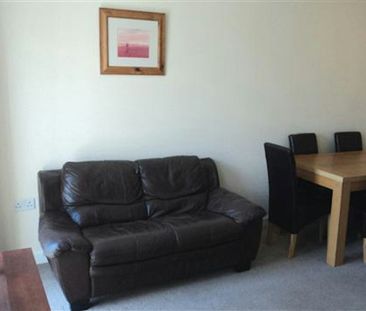 Town house to rent on - Photo 4