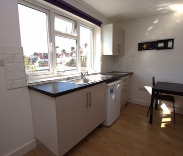 Property to rent - Photo 4