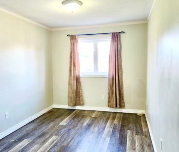 For Lease - 10 Vanderbrink Drive Unit# A, Brampton, Ontario - Photo 2