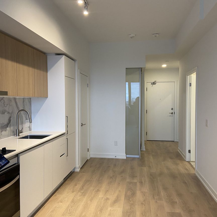 For Lease - 1100 Sheppard Avenue Unit# LPH 02, Toronto, Ontario - Photo 1