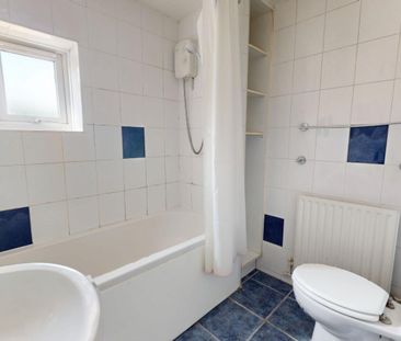 3 bedroom House To Let - Photo 6