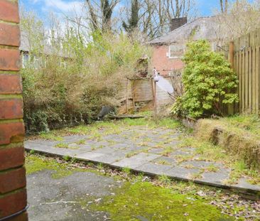 3 bedroom semi-detached house to rent - Photo 6