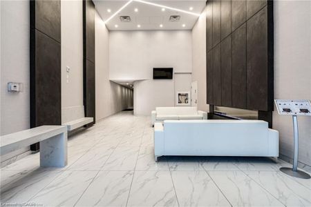 For Lease - 15 Queen Street Unit# 1403, Hamilton, Ontario - Photo 2