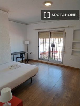 valencia, Valencian Community 46023 - Foto 1