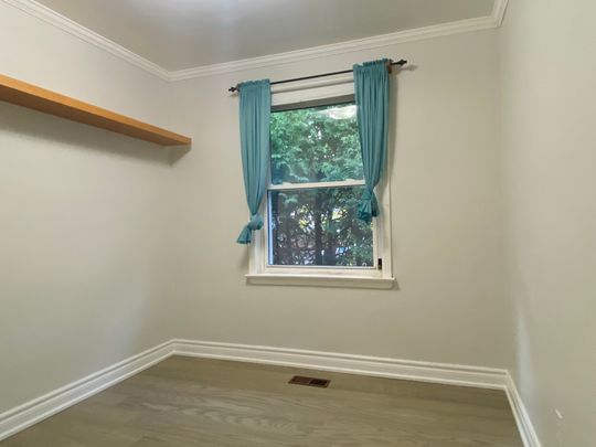 For Lease - 207 Maple Avenue Unit# Main Level, Richmond Hill, Ontario - Photo 1