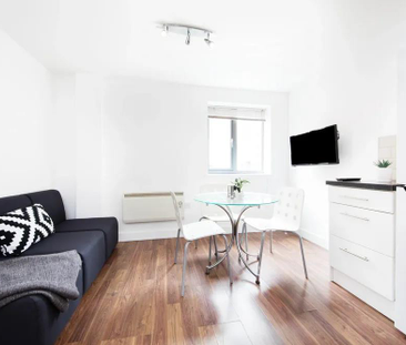 Studio to rent - Photo 3