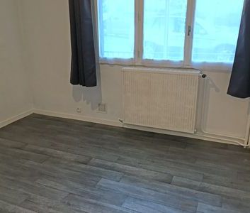 À louer / Appartement F1 / BESANCON PROCHE GARE VIOTTE 35 rue du Ch... - Photo 1