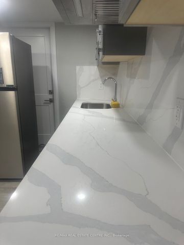 For Lease - 1529 Portsmouth Place, Mississauga, Ontario - Photo 5