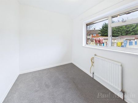 3 bedroom terraced house to rent - Photo 2