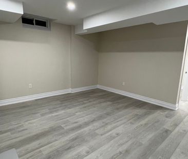 For Lease - 5699 Margarita Crescent Unit# Basement, Mississauga, Ontario - Photo 1