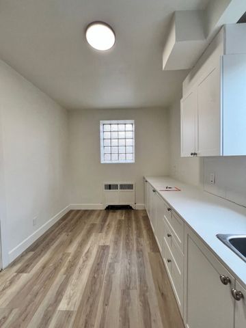 Appartement à louer - Montréal (Côte-des-Neiges/Notre-Dame-de-Grâce) (Côte-des-Neiges) Appartement à louer - Montréal (Côte-des-Neiges/Notre-Dame-de-Grâce) (Côte-des-Neiges) - Photo 5