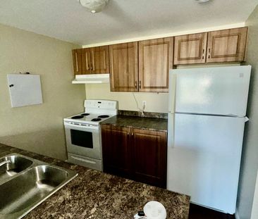 For Lease - 665 King Street Unit# 208, Gananoque, Ontario - Photo 5