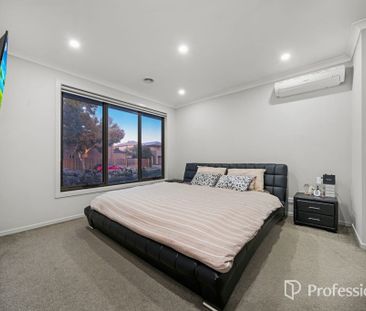 58 Sunnybank Drive, Point Cook VIC 3030 - Photo 6