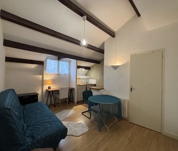 Location Appartement 1 pièce 19m² POITIERS 86000 - Photo 1