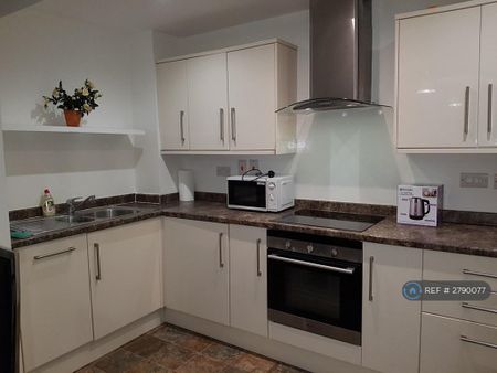 1 bedroom flat to rent - Photo 5